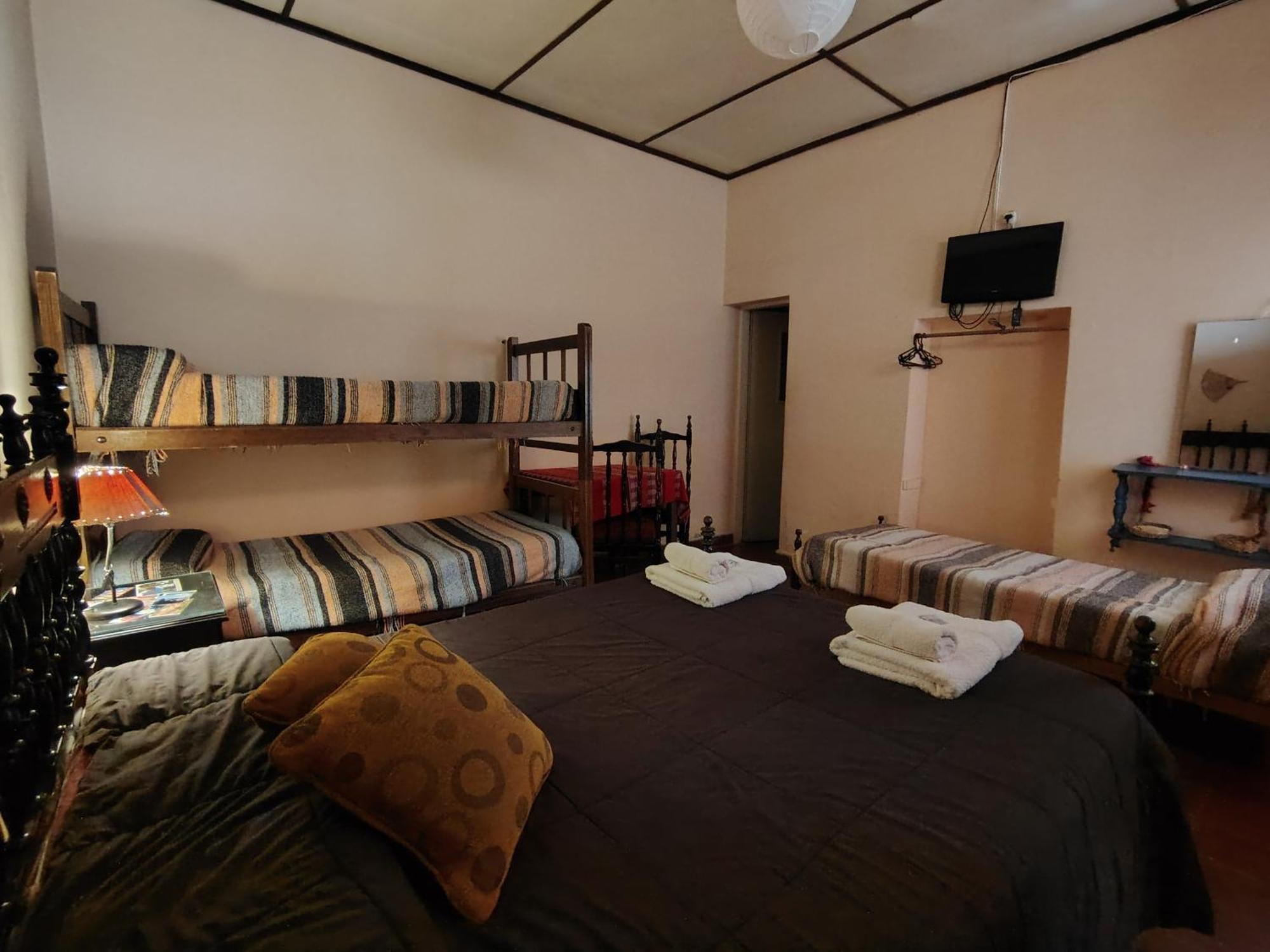 Inti Sayana Hostel Humahuaca Kültér fotó